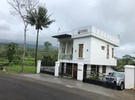 Alaina Villa