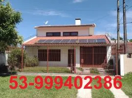 JK Casa ampla 3 dormitorios LARANJAL