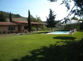 Terme e SPA Assolatina Agriturismo，位于圣卡西亚诺·戴·巴格的酒店