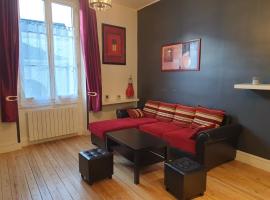 Bourgueil - Grand appartement proche CNPE Chinon，位于布尔格伊的酒店