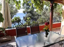 Mathesi Apartment Sea View