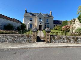 East Llanteg Guest House，位于安姆罗斯的住宿加早餐旅馆