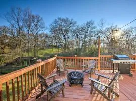 Walk to Cedar Creek Lake Home with Deck in Malakoff