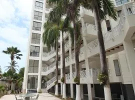 Apartamento en el Centro de San Andrés Islas con vista al mar- Edificio Bay Point 703