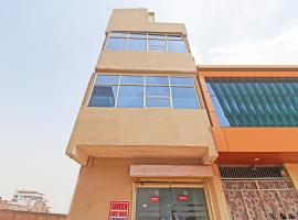 SPOT ON 78761 Sunview Guest House，位于瓜廖尔的酒店