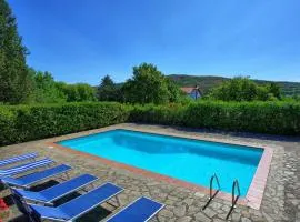 Casale Ambra by PosarelliVillas