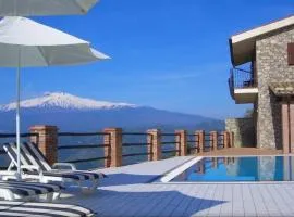 Villa Etna Mare - Pool villa in peaceful location with breathtaking views of the sea, Mt Etna & Taormina -