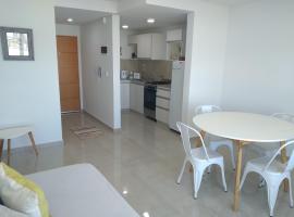 Departamento Marea III Puerto Madryn，位于马德林港的酒店