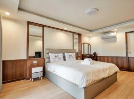 Noppakao Residence at Lopburi，位于Ban Khok Phutsa的酒店