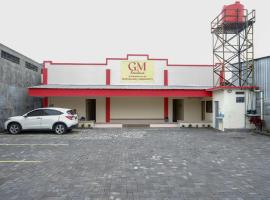 RedDoorz near Tugu Muda Semarang，位于Kalibanteng-lor的酒店