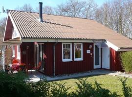 Holiday Home Ferienpark Extertal-1 by Interhome，位于洛特的酒店