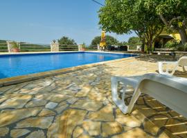 Apartment Villa Luka by Interhome，位于克鲁塞沃的酒店