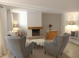 Apartment Chesa Fuolla Verda A8 by Interhome，位于切勒里纳的酒店