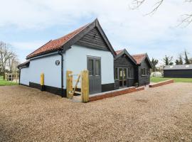 Whitehands Farm Barn，位于Old Buckenham的度假屋