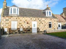 Coastal Cottage，位于Inverallochy的酒店