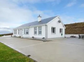 Gelmar's Coastal View