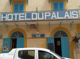 HOTEL DU PALAIS，位于圣路易斯的酒店