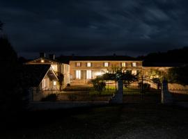 Le Manoir du Mûrier，位于Boisredon的酒店