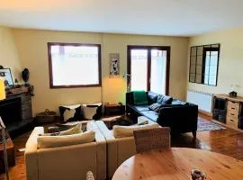 Espléndida casa en el centro de Llivia con piscina