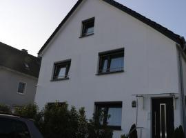 Rooms in Düsseldorf near the Airport/Fair，位于杜塞尔多夫的ä½å®¿åŠ æ—©é¤æ—…é¦†