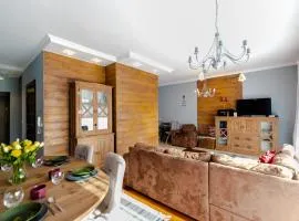 Apartament Karmelowy z tarasem - Dream Apart