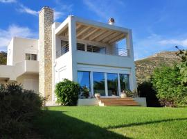 Villa with Aegean views，位于Akhladherí的公寓