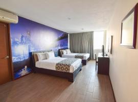 Hotel T&ouml;tem Guadalajara，位于瓜达拉哈拉的舒适型酒店