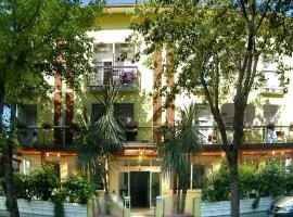 Hotel Metron