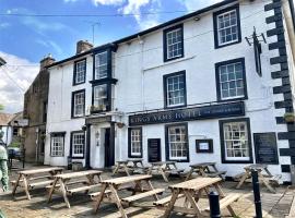 The Kings Arms Hotel，位于柯比斯蒂芬的酒店