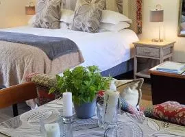 Hemel en Aarde Village Accommodation