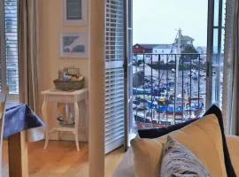 Harbourside Apartment