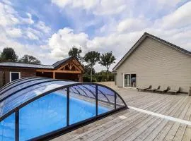 Stunning Home In Herly