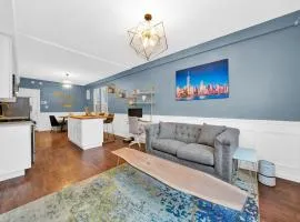 Modern 2 Bedroom in Avondale