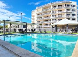 Fairways Golf & Beach Retreat Bribie Island，位于Woorim的度假村