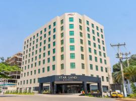 STAR LAND HOTEL BASTOS，位于雅温得奥巴拉火车站附近的酒店