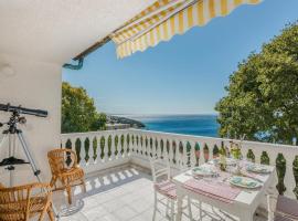 1 Bedroom Nice Apartment In Stara Baska，位于斯塔拉巴斯卡的酒店