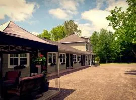 布罗蒙公寓式酒店