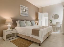 The Cottage Pie Guest House，位于普利登堡湾的酒店