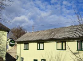 Landpension Gschwantner，位于Lengenfeld的酒店