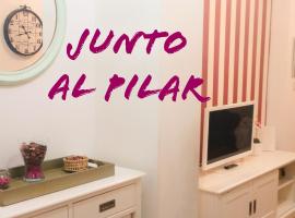 JUNTO AL PILAR，位于萨拉戈萨的酒店
