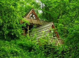 Glamping Savinja，位于Ljubno的酒店