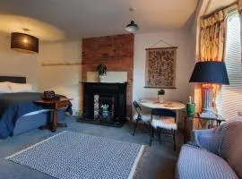 Stylish Town Centre Apartments