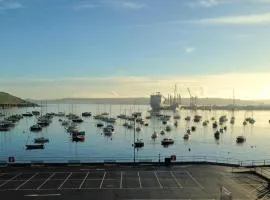 Headland View. Luxury. Harbour-Front. With Parking
