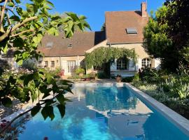 Fleurs de Vignes Piscine，位于蒙塔尼莱丝比欧尼的住宿加早餐旅馆