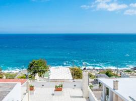 Lamanna's Hotel Club，位于莱切省卡斯特罗的酒店