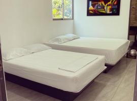 Murano Hotel，位于科韦尼亚斯的酒店