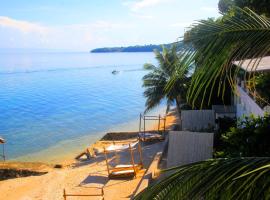 Bay Beach Resort Bar and Restaurant，位于奥斯洛布的酒店