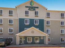 WoodSpring Suites Houston La Porte，位于拉波特的酒店