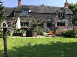 Lee house farm holiday cottage，位于Waterfall的度假屋