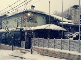 Discret Hotel & Restaurant